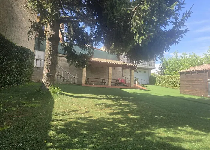 Casa De La Hiedra Soria